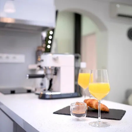 Luxor Hvar - Main Square * Hvar Town