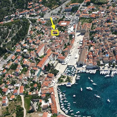 Luxor Hvar - Main Square Apartamento