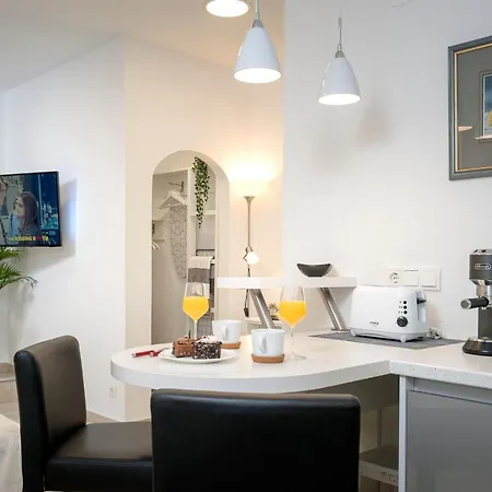 Luxor Hvar - Main Square Χβαρ