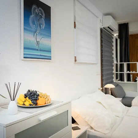 Luxor Hvar - Main Square * Χβαρ