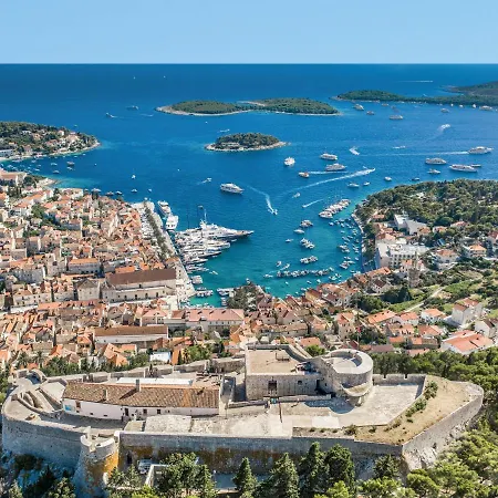 Luxor Hvar - Main Square *