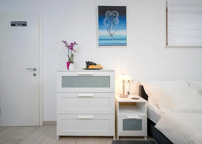 Luxor Hvar - Main Square Apartman *